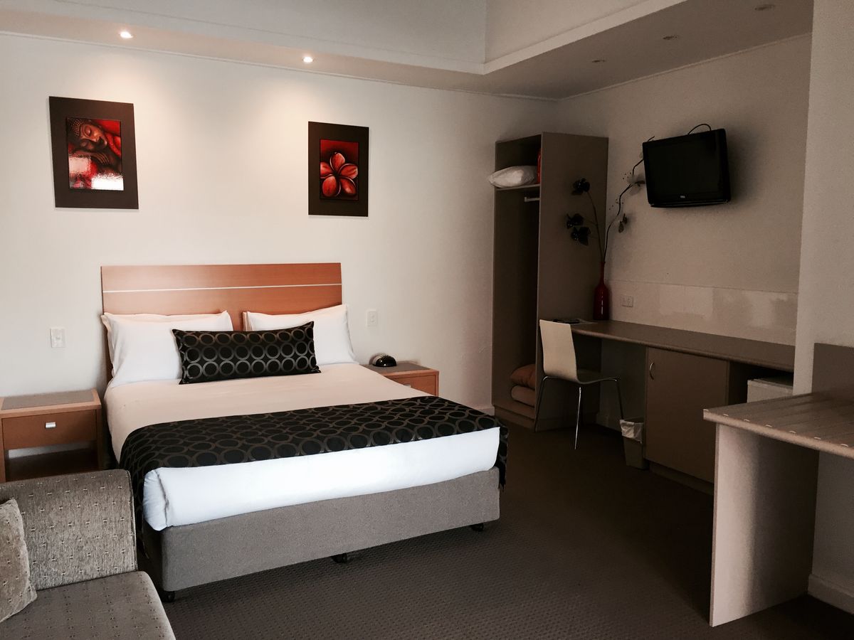 SUPERIOR ROOM | SUPERIOR ROOM | Superior Motel Room Accommodation Yarrawonga
